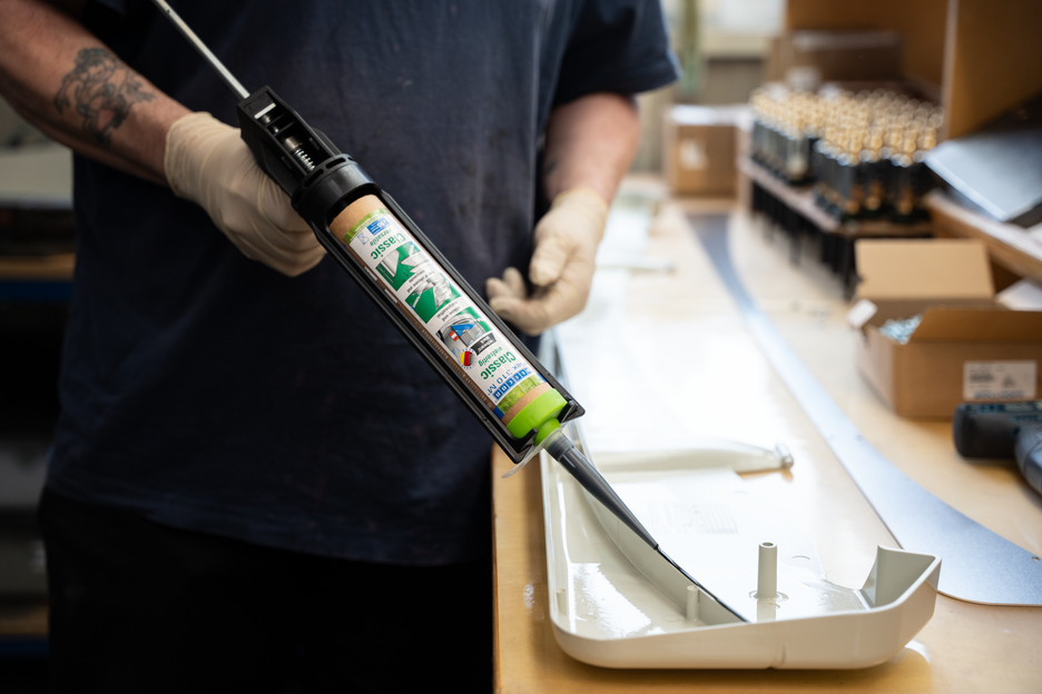 Polímero MS Flex 310 M® Classic | Adesivo elástico à base de polímeros MS para uma utilização versátil