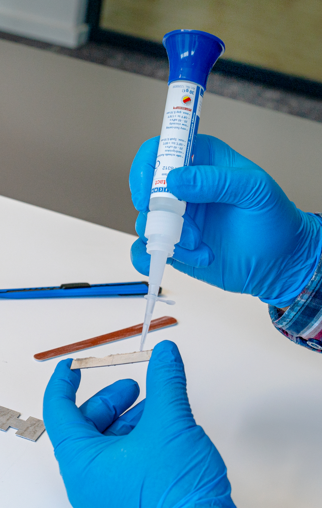Adesivo Cianoacrilato WEICON Contato VA 8312 | adesivo instantâneo para o plástico e a borracha, com certificado para o setor alimentar