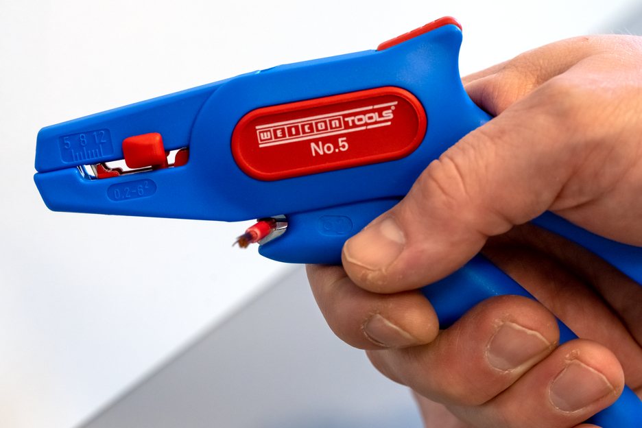 Descarnador de Isolamentos Nº 5 | para todos os condutores trançados e sólidos comuns I intervalo de trabalho 0,2 - 6,0 mm²