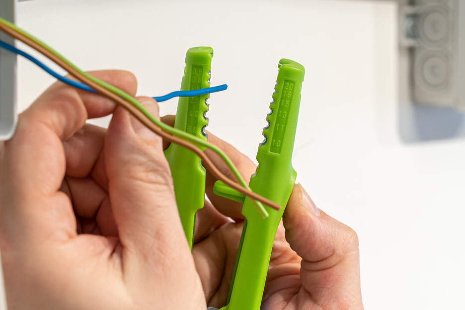 Multi-Stripper No. 400  Green Line | ferramenta de descarne sustentável I descarnador multifuncional, intervalo de trabalho descarne 0,5 - 6,0 mm² I diâmetro descarne 8 - 13 mm Ø I Multifuncional com 4 funções
