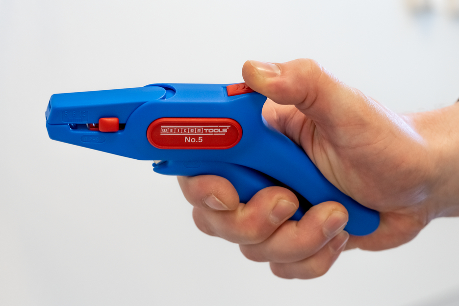 Descarnador de Isolamentos Nº 5 | para todos os condutores trançados e sólidos comuns I intervalo de trabalho 0,2 - 6,0 mm²