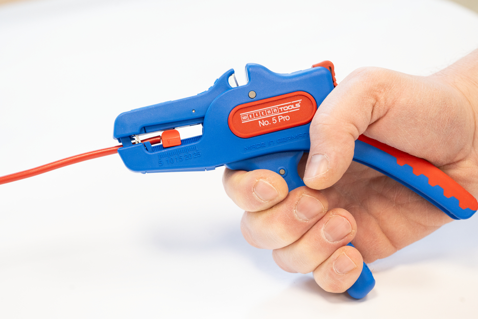Kit de Alicate Descarnador de Isolamentos No. 5 Pro | para todos os condutores trançados e sólidos comuns I intervalo de trabalho 0,2 - 16,0 mm²