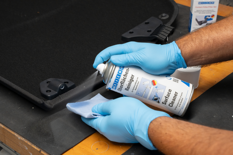 Spray de Limpeza de Superfícies | Para o pré-tratamento das superfícies a colar