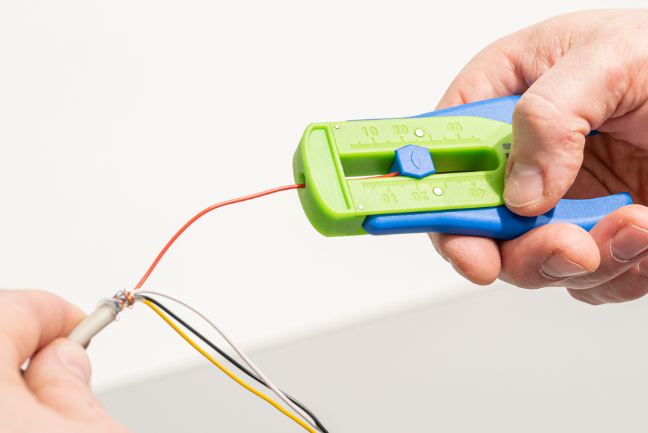 Precision Wire Stripper S Green Line | ferramenta de descarne sustentável I para condutores e fios finos, intervalo de descarne de 0,12 mm a 0,8 mm (36-20 AWG)