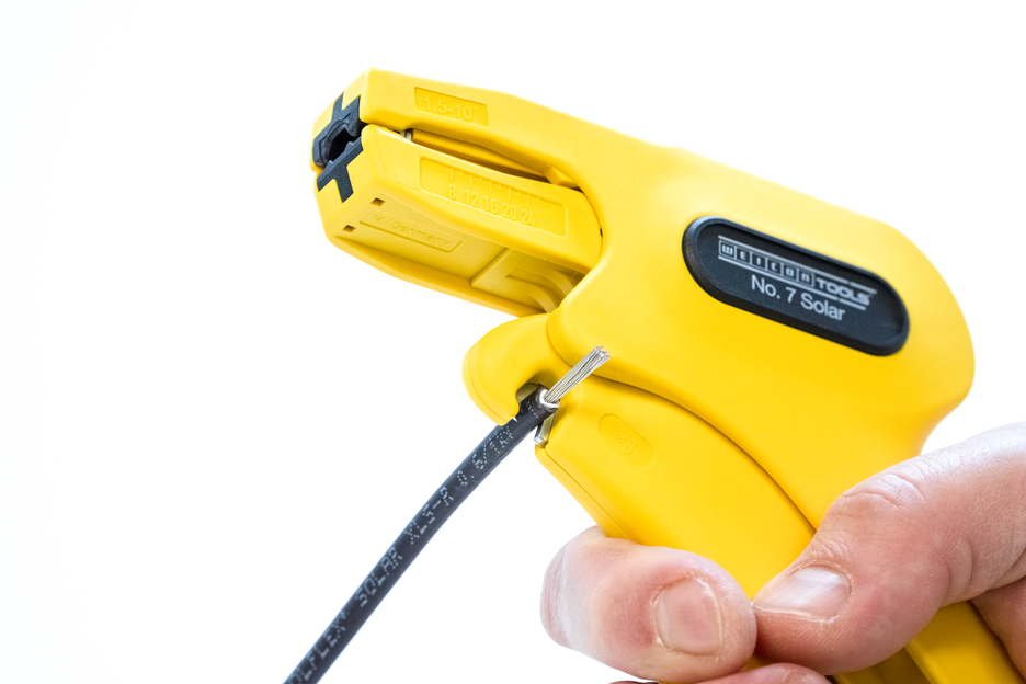 Kit de Alicate Descarnador de Isolamentos No. 7 Solar | para descarnar e retirar isolamento de cabos fotovoltaicos comuns (como H1Z2Z2-K) com uma secção transversal de 1,5 - 10 mm²