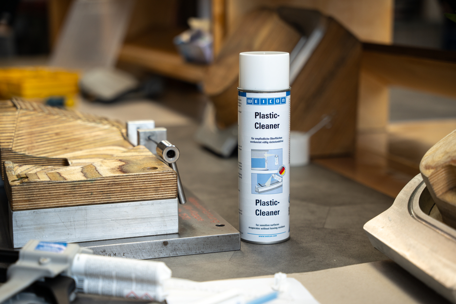 Spray de Limpeza de Plásticos | para a limpeza de aplicações em plástico