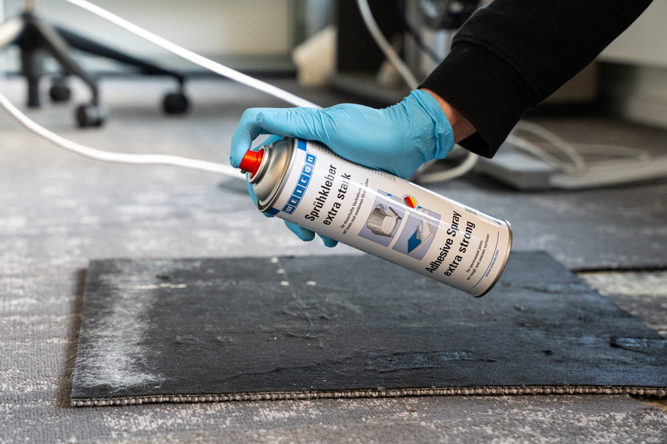Spray Adesivo Extra Forte | spray adesivo de contacto para uma colagem forte e permanente de feltro, couro artificial e materiais isolantes