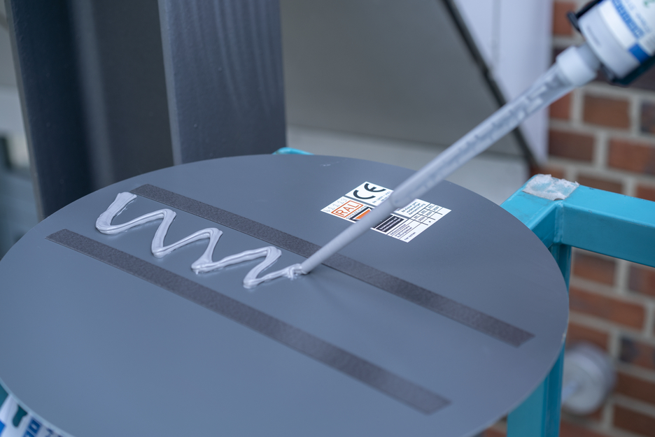 Flex 310 M® 2 K | adesivo elástico à base de polímero híbrido, de cura rápida