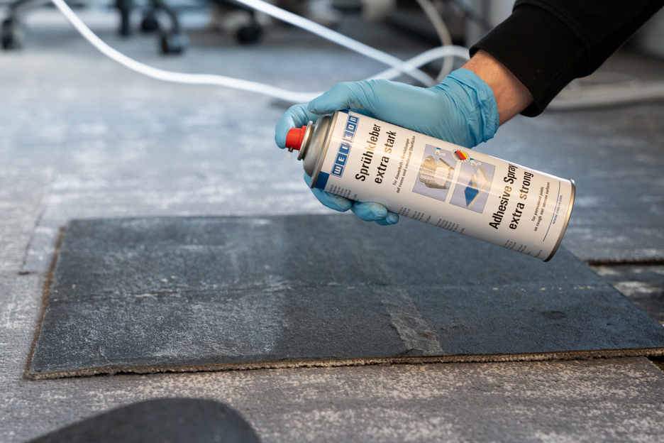 Spray Adesivo Extra Forte | spray adesivo de contacto para uma colagem forte e permanente de feltro, couro artificial e materiais isolantes