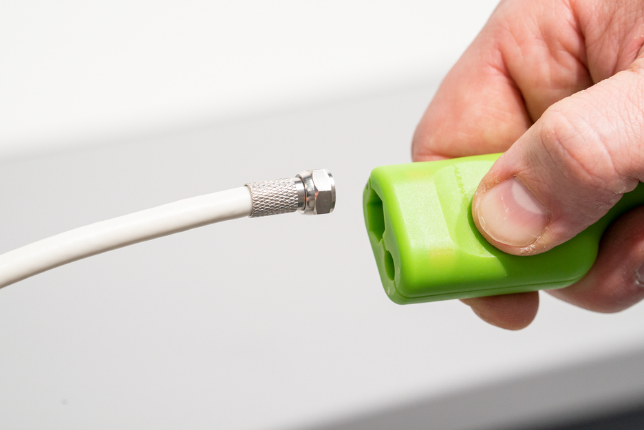 Coax-Stripper No 1 F Plus Green Line - adequado para conectores de parafuso F | ferramenta de descarne sustentável I para descarnar e retirar cabos coaxiais, incluindo auxiliar de destorcer