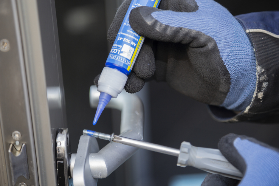 WEICONLOCK® AN 302-43 Fixador de Parafusos | resistência média, viscosidade elevada, com aprovação para água potável