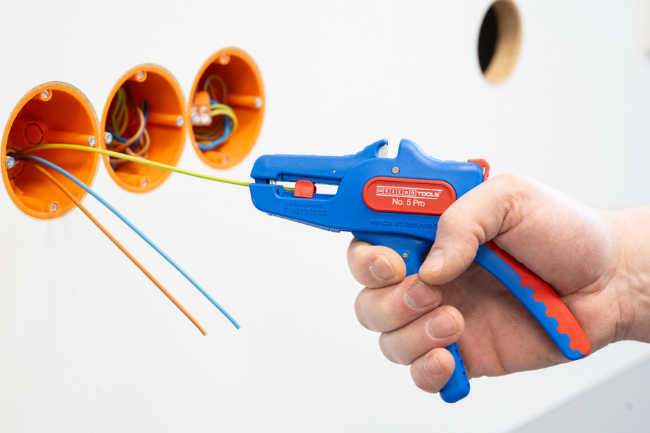 Kit de Alicate Descarnador de Isolamentos No. 5 Pro | para todos os condutores trançados e sólidos comuns I intervalo de trabalho 0,2 - 16,0 mm²