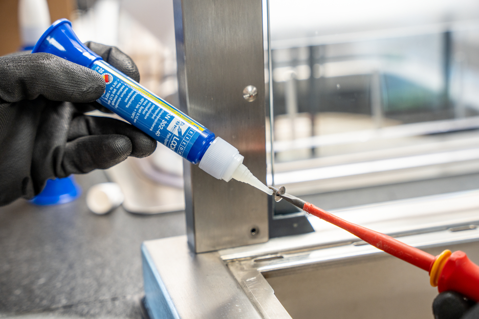 WEICONLOCK® AN 302-40 Fixador de Parafusos | resistência média, aprovação DVGW
