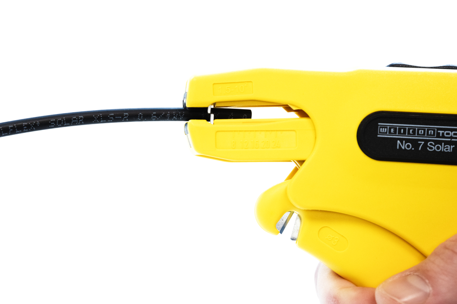 Kit de Alicate Descarnador de Isolamentos No. 7 Solar | para descarnar e retirar isolamento de cabos fotovoltaicos comuns (como H1Z2Z2-K) com uma secção transversal de 1,5 - 10 mm²