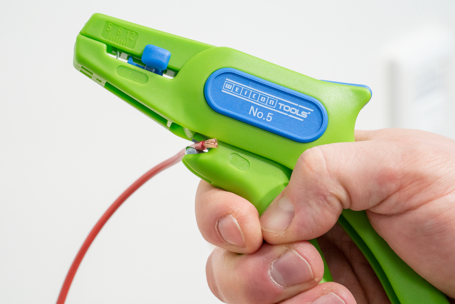 Wire Stripper No. 5 Green Line | ferramenta de descarne sustentável I para todos os condutores trançados e sólidos comuns, intervalo de trabalho 0,2 - 6,0 mm²